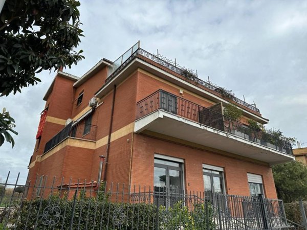 appartamento in affitto a Roma in zona Sette Bagni