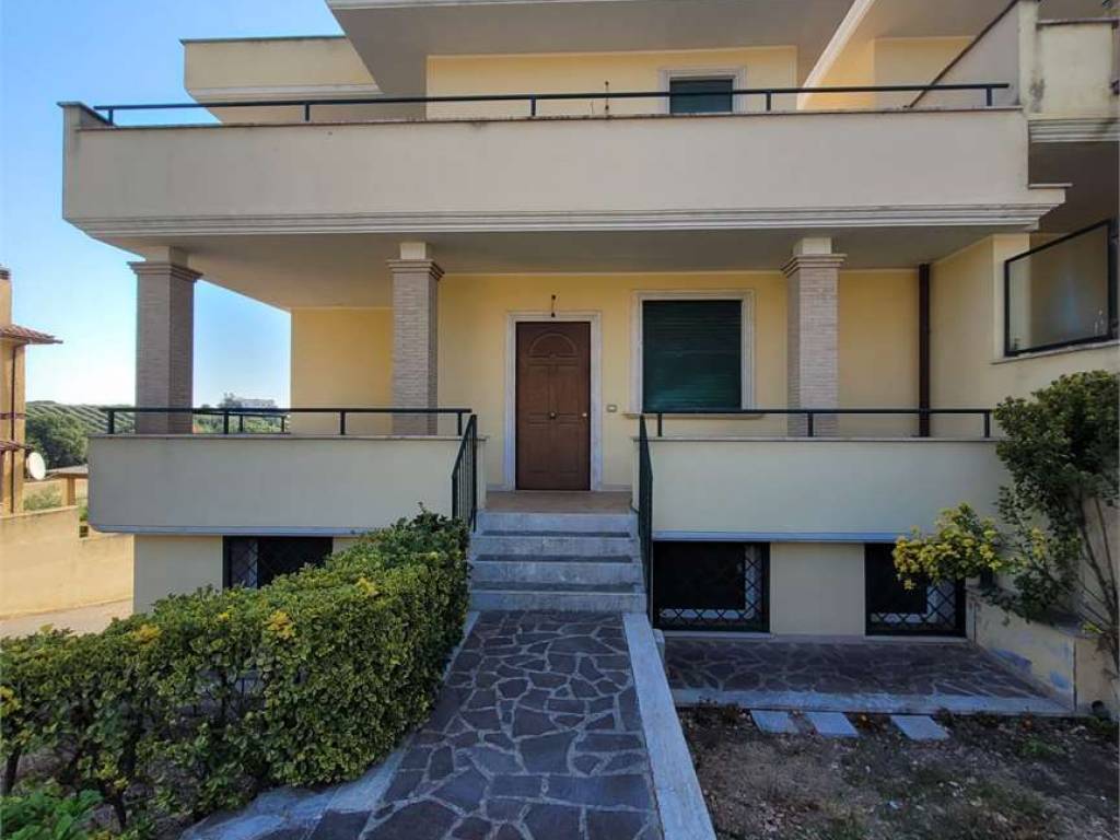 appartamento in affitto a Roma in zona Ardeatino