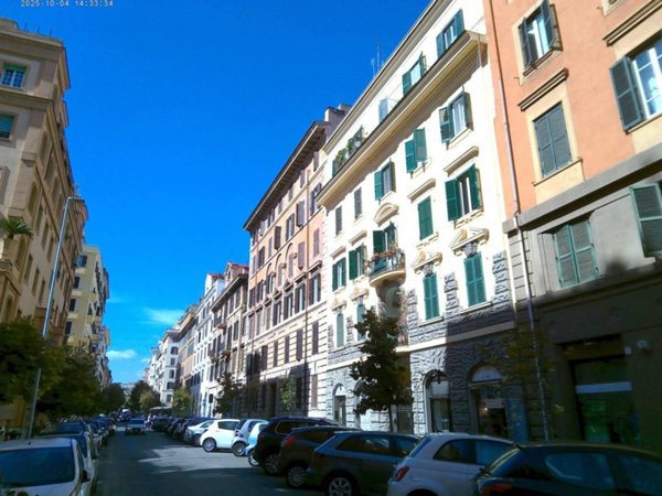 negozio in affitto a Roma