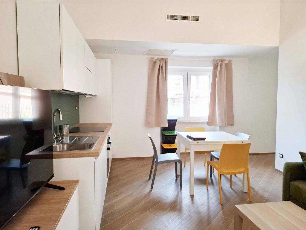 casa indipendente in affitto a Roma in zona Giuliano Dalmata