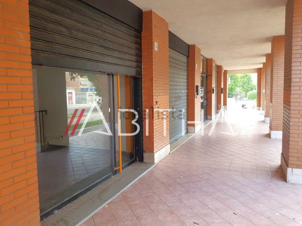 locale commerciale in affitto a Roma in zona Monte Sacro/Talenti