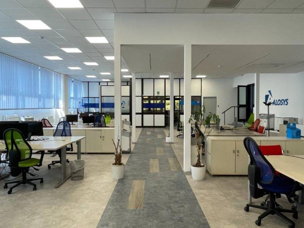 locale commerciale in affitto a Roma