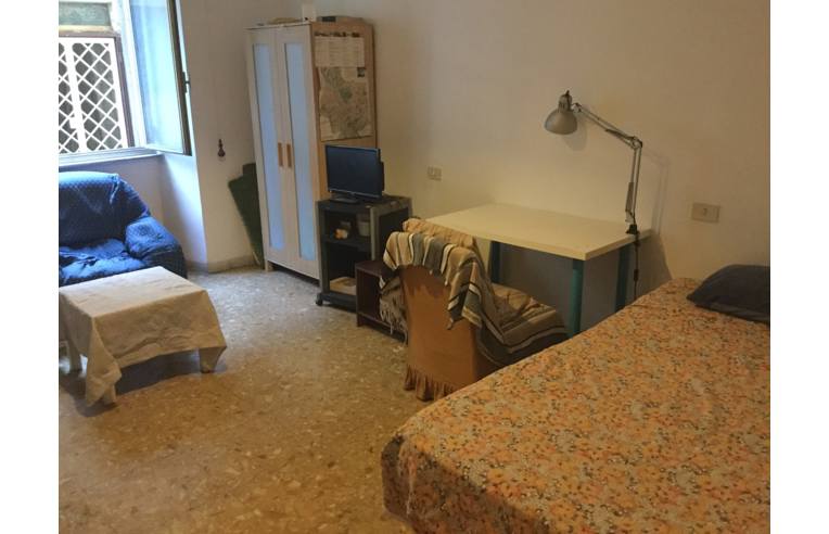 camera singola in affitto a Roma in zona Celio
