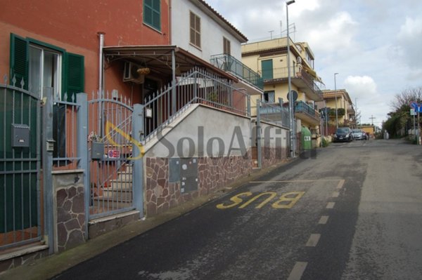 appartamento in affitto a Roma in zona Torre Angela