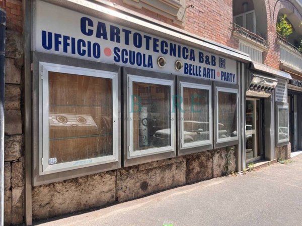 locale commerciale in affitto a Roma in zona Trieste