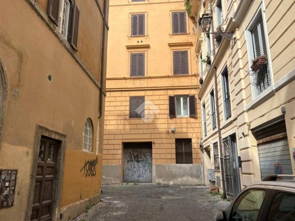 appartamento in affitto a Roma in zona Rione Monti/Campitelli