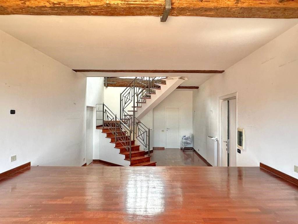 appartamento in affitto a Roma in zona Rione Monti/Campitelli