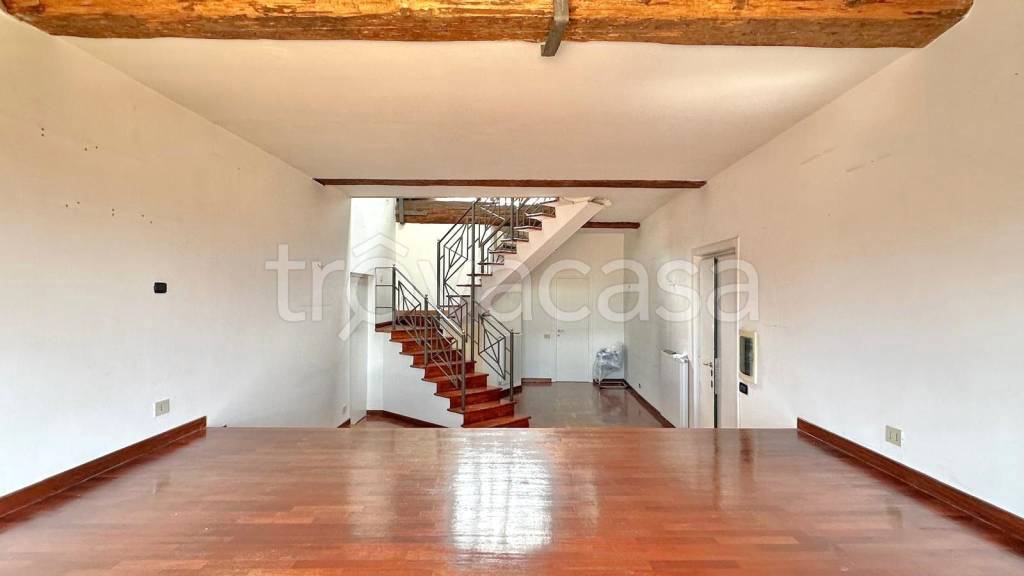 appartamento in affitto a Roma in zona Rione Monti/Campitelli