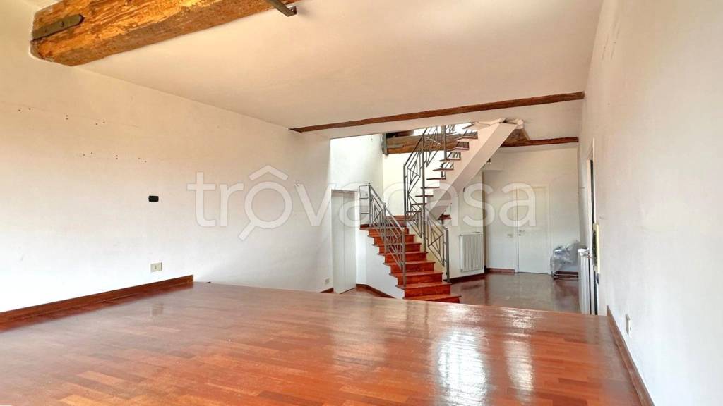 appartamento in affitto a Roma in zona Parione/Sant'Eustachio