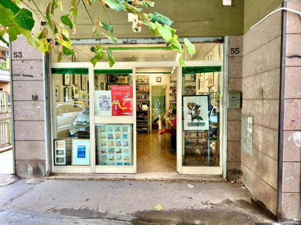 negozio in affitto a Roma in zona Appio Latino