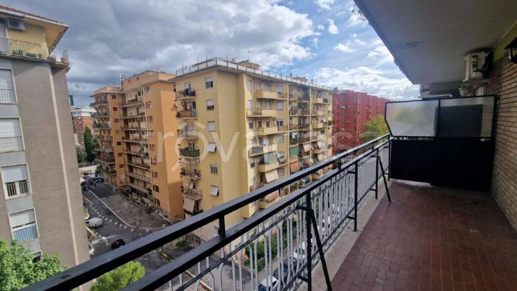 appartamento in affitto a Roma in zona Don Bosco