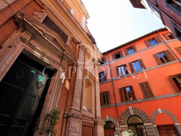 appartamento in affitto a Roma in zona Rione di Ponte