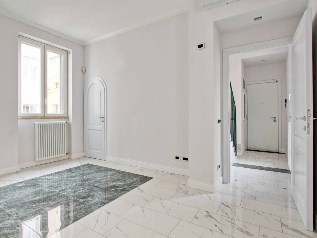 appartamento in affitto a Roma in zona Trevi-Colonna