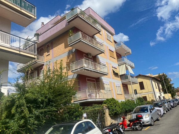 appartamento in affitto a Roma in zona Rione Borgo