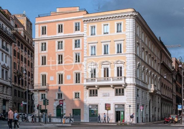 appartamento in affitto a Roma in zona Trevi-Colonna