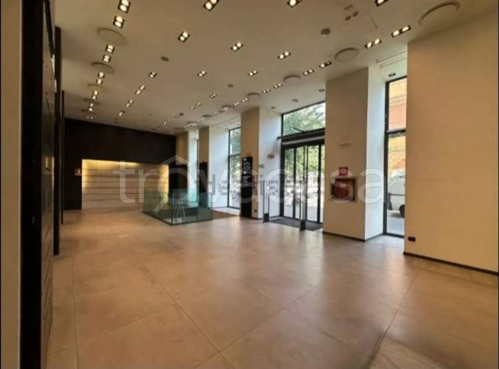 negozio in affitto a Roma in zona Rione Prati