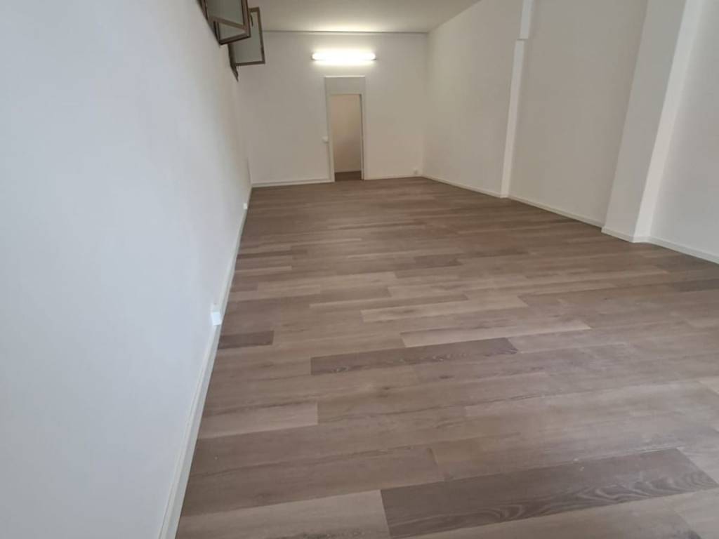 negozio in affitto a Roma in zona Prenestino-Centocelle