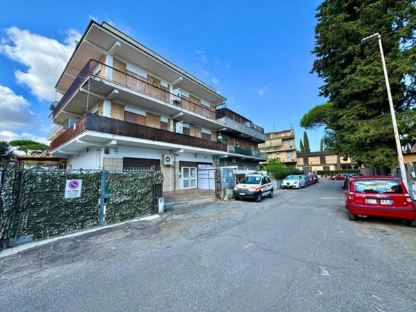 appartamento in affitto a Roma in zona Osteria del Curato