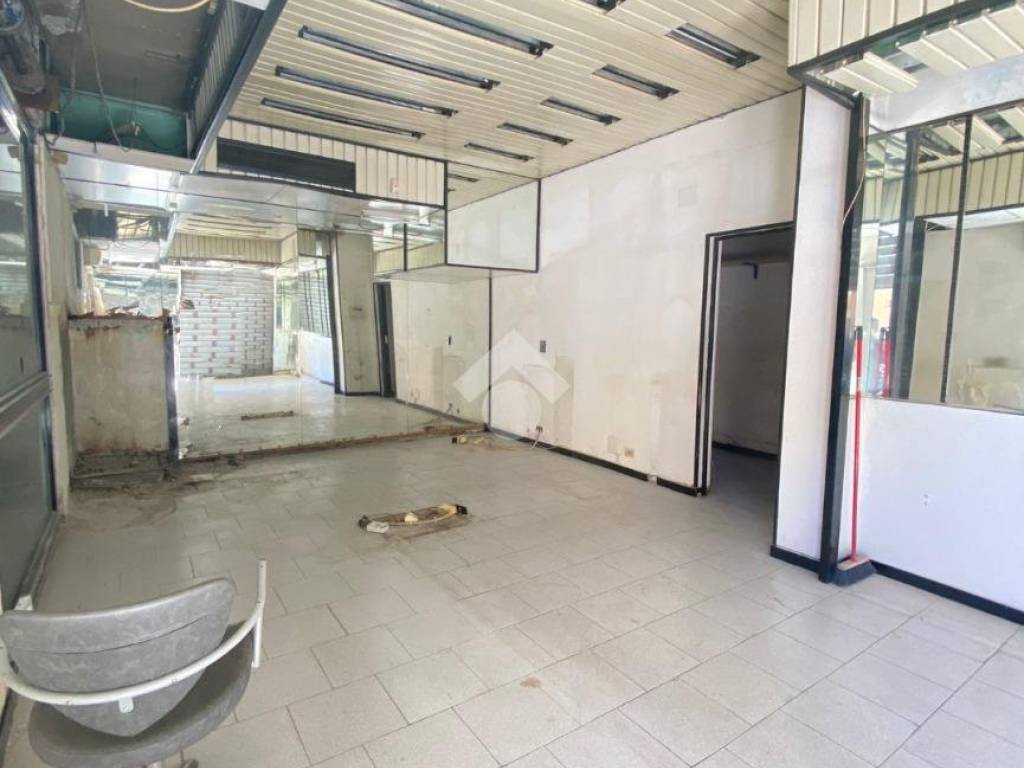 negozio in affitto a Roma in zona Prenestino-Centocelle