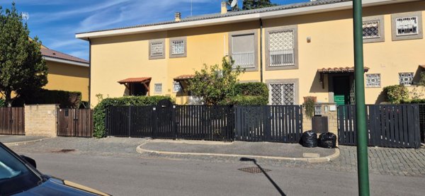 pentavano in affitto a Roma in zona Casal Palocco