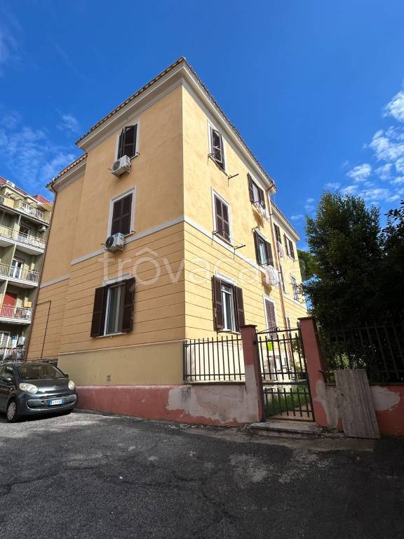 appartamento in affitto a Roma in zona Appio Latino