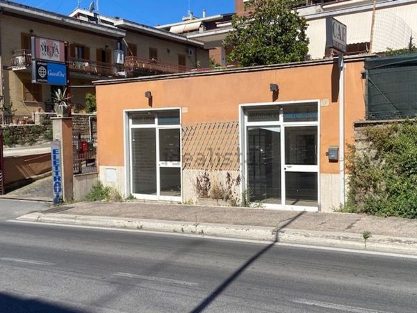 locale commerciale in affitto a Roma in zona La Pisana