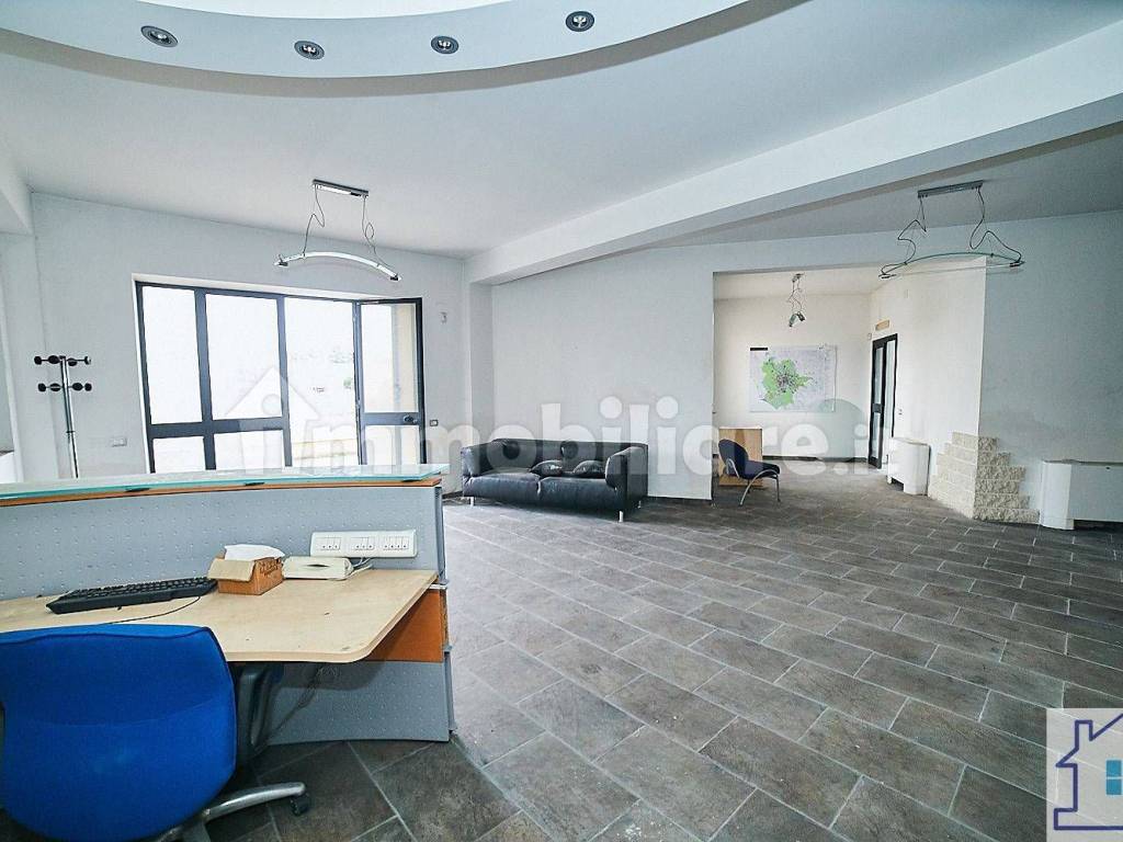 negozio in affitto a Roma in zona Tor Sapienza