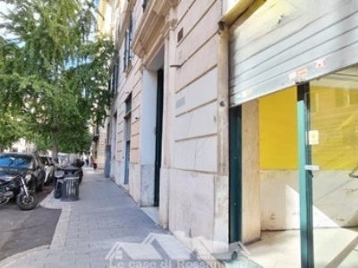 negozio in affitto a Roma in zona Rione Prati