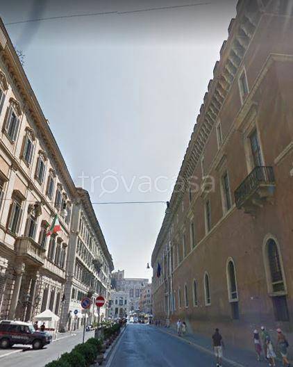negozio in affitto a Roma in zona Campo Marzio