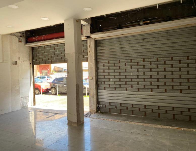 locale commerciale in affitto a Roma in zona Torre Maura