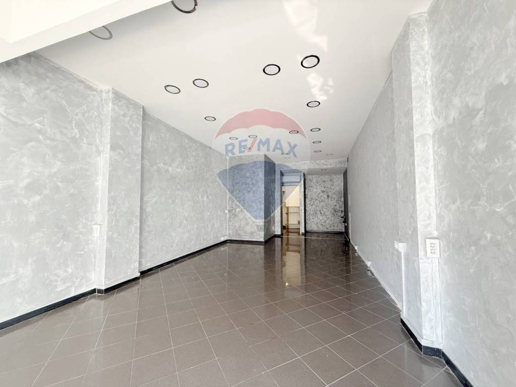locale commerciale in affitto a Roma in zona Prenestino-Centocelle