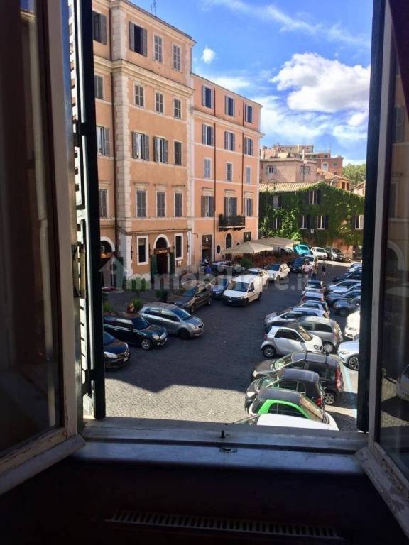 appartamento in affitto a Roma in zona Trastevere