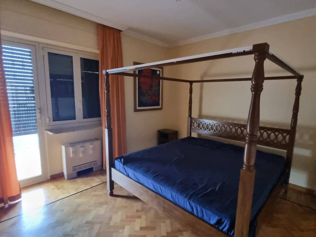 casa indipendente in affitto a Roma in zona EUR
