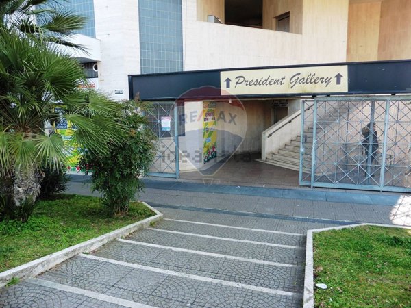 negozio in affitto a Roma in zona Spinaceto