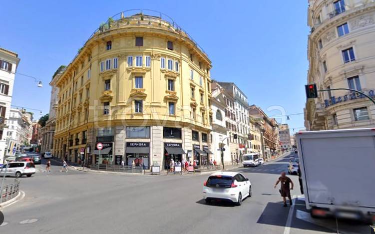 ufficio in affitto a Roma in zona Trevi-Colonna