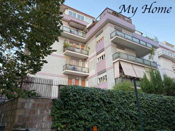 appartamento in affitto a Roma in zona EUR