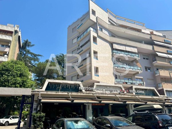 ufficio in affitto a Roma in zona EUR
