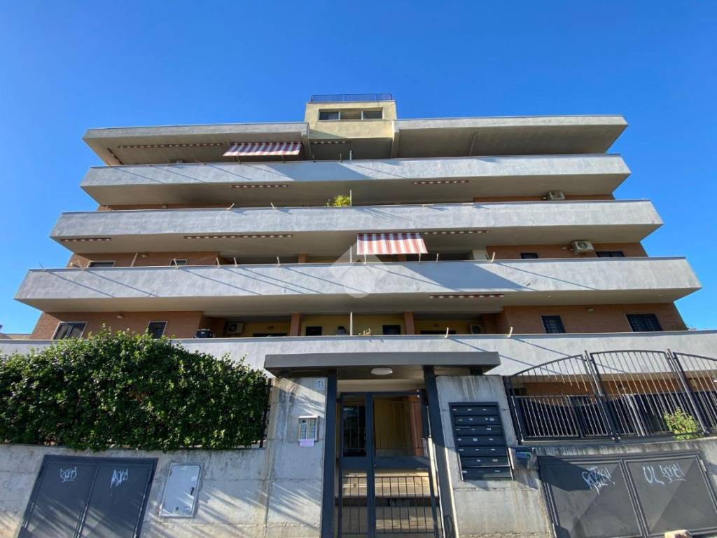 appartamento in affitto a Roma in zona Torre Angela