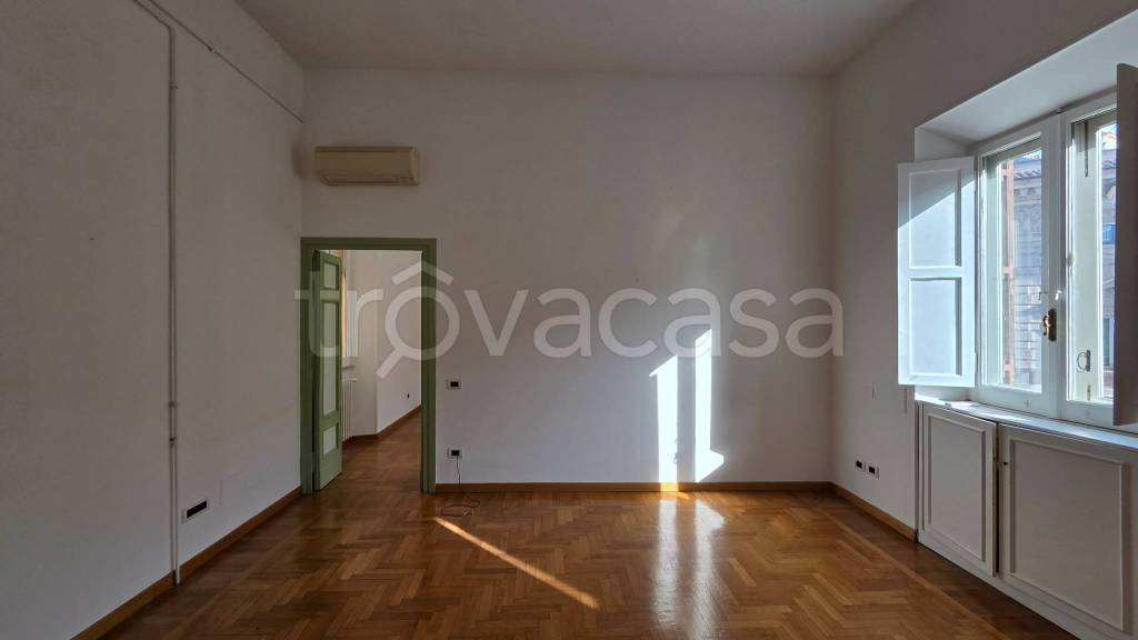 appartamento in affitto a Roma in zona Parione/Sant'Eustachio