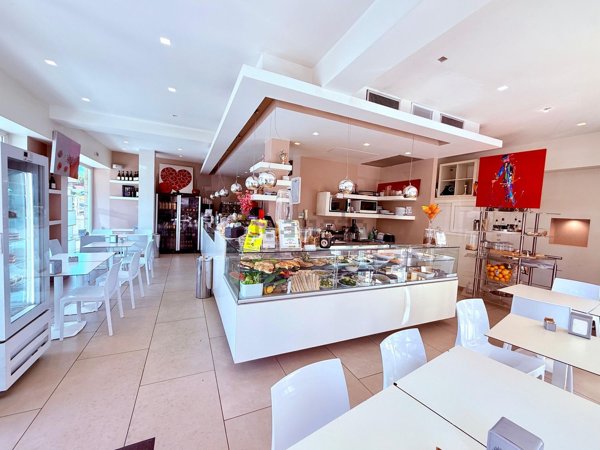 locale commerciale in affitto a Roma in zona Tor di Quinto