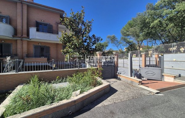 casa indipendente in affitto a Roma in zona Ottavia