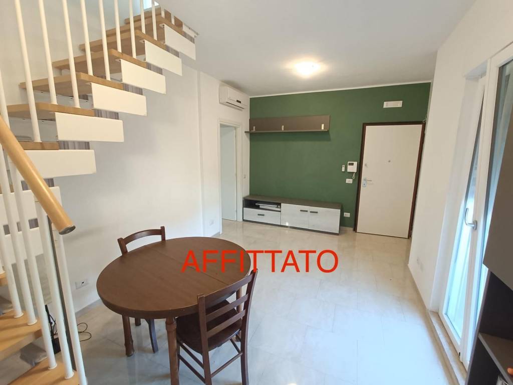 appartamento in affitto a Roma in zona Valle Santa