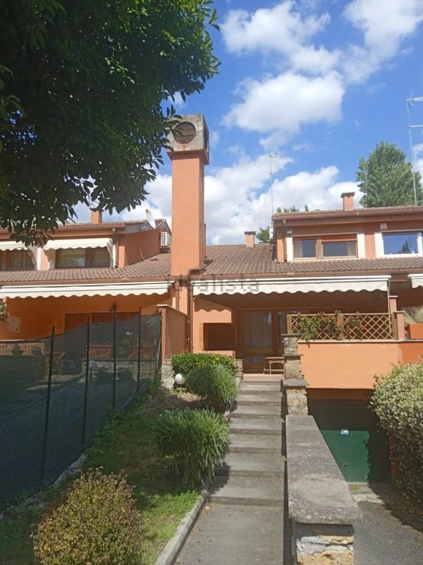 casa indipendente in affitto a Roma in zona Olgiata
