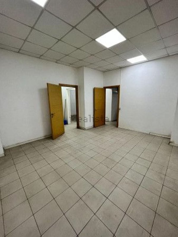 locale commerciale in affitto a Roma in zona Romanina