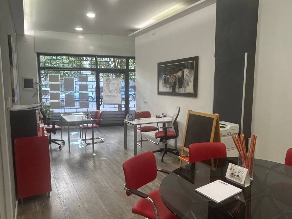 ufficio in affitto a Roma in zona Appio Latino