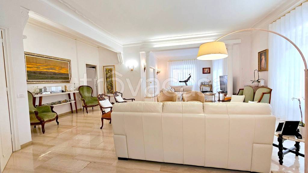 appartamento in affitto a Roma in zona San Saba - Ripa