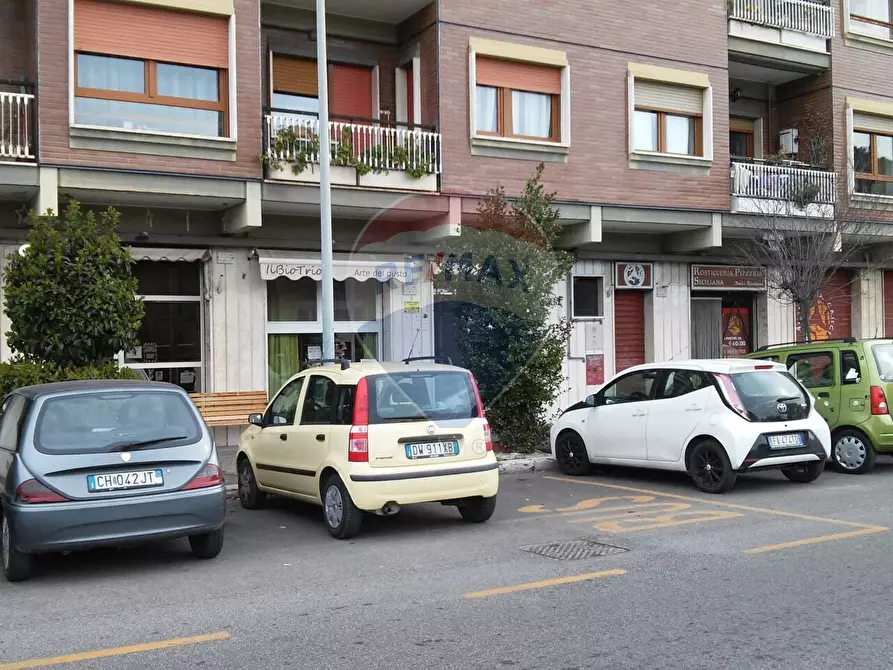 negozio in affitto a Roma in zona Ostia