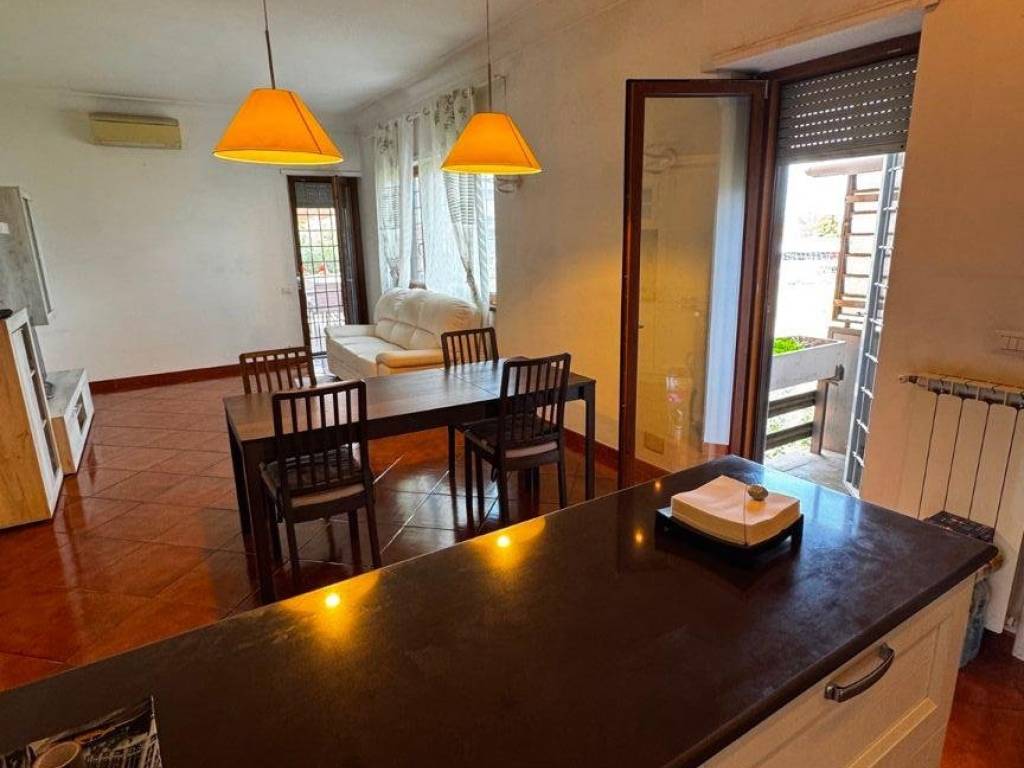 appartamento in affitto a Roma in zona Appio Claudio