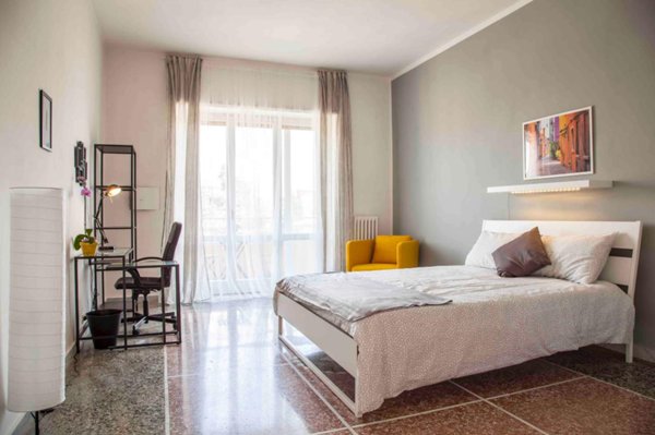 negozio in affitto a Roma