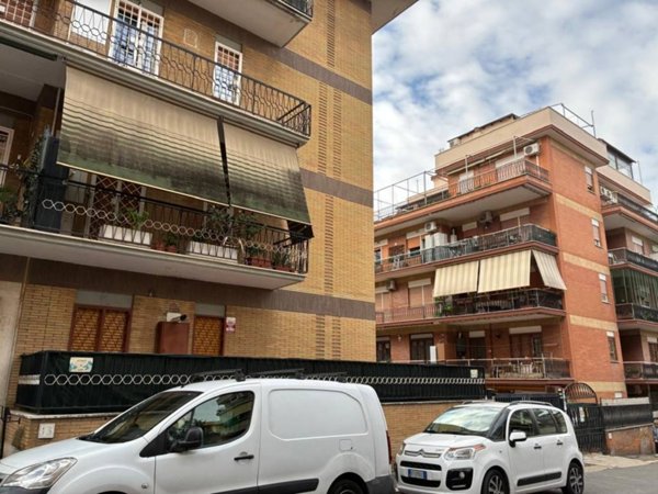 appartamento in affitto a Roma in zona Corviale